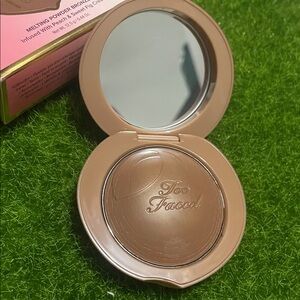 🆕 Too Faced Melting Powder Bronzer - Bronzed Peach - Toasted Peach